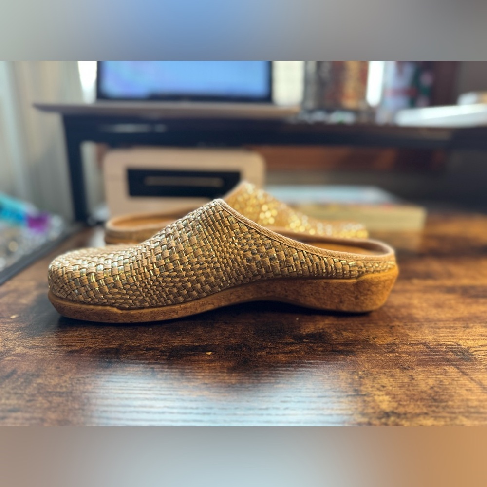Taos gold weave Primavera Clog size 41 - Picture 5 of 10